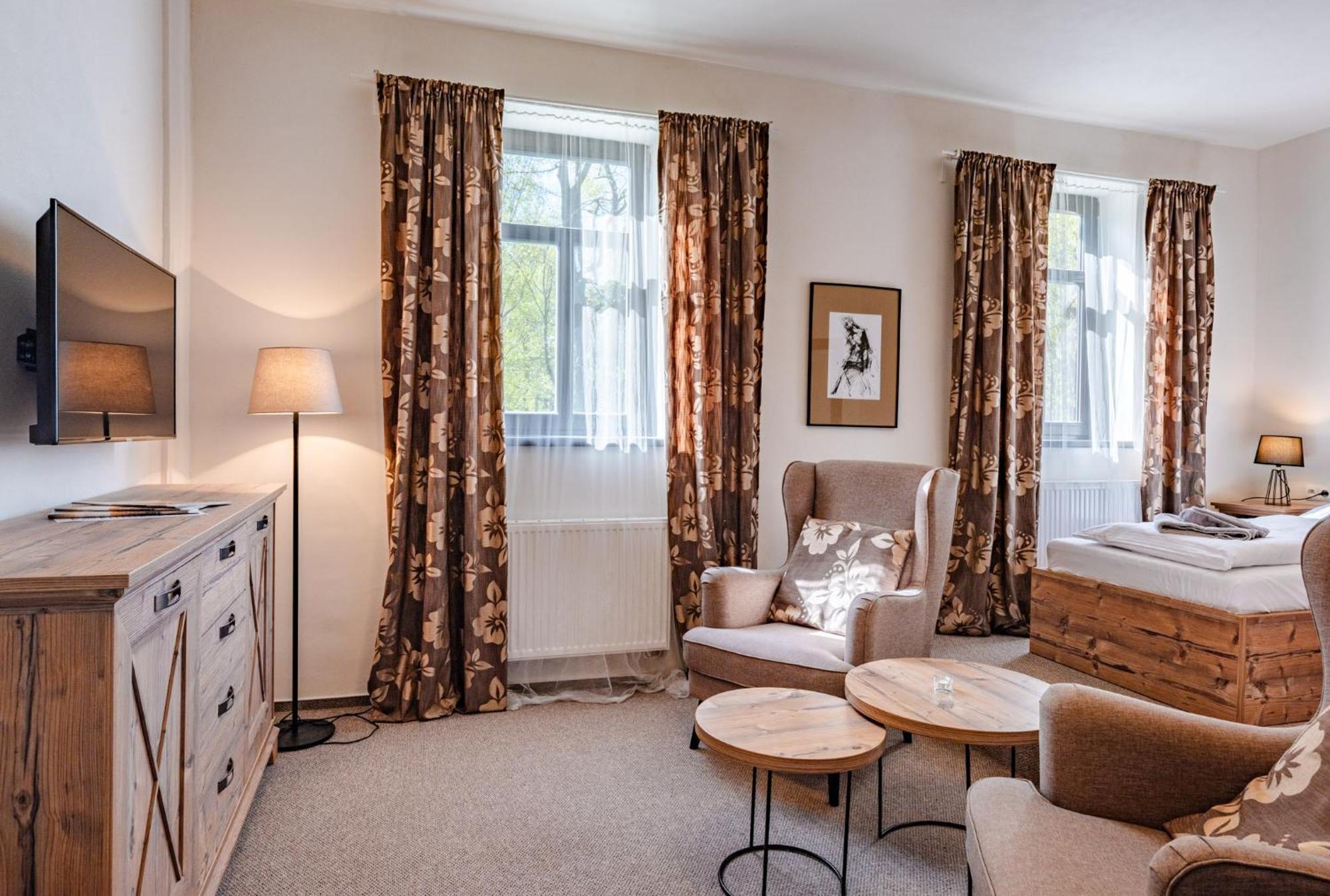 Hotel Svycarsky Dum Sneznik ห้อง รูปภาพ